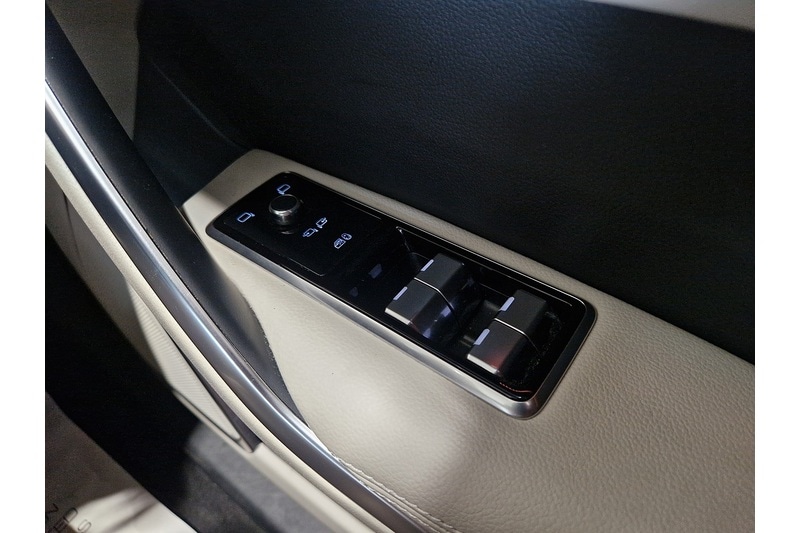 Used Jaguar F-Pace 2021 for sale - 77247340: Photo 52