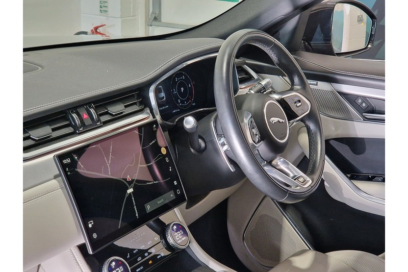 Used Jaguar F-Pace 2021 for sale - 77247340: Photo 59