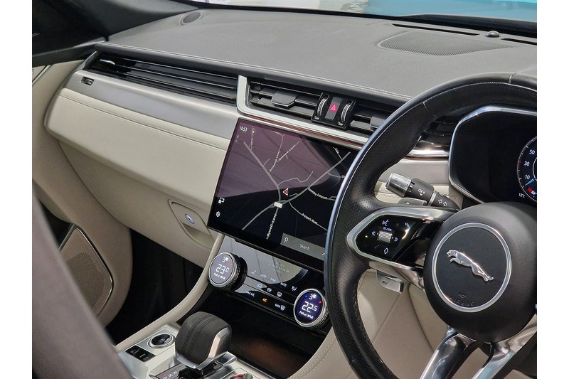 Used Jaguar F-Pace 2021 for sale - 77247340: Photo 68