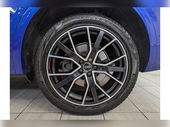 Used Audi Q5 2023 for sale - 79537339: Photo
