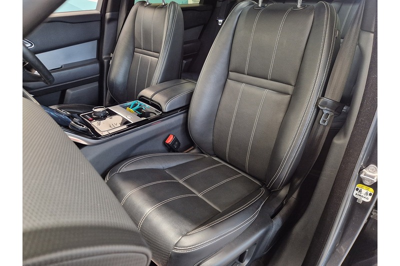 Used Land Rover Range Rover Velar 2018 for sale - 77196453: Photo 11