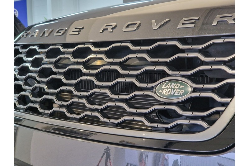 Used Land Rover Range Rover Velar 2018 for sale - 77196453: Photo 17