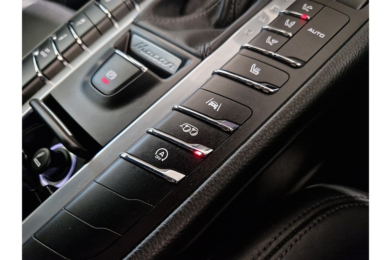 Used Porsche Macan 2020 for sale - 78069454: Photo 10