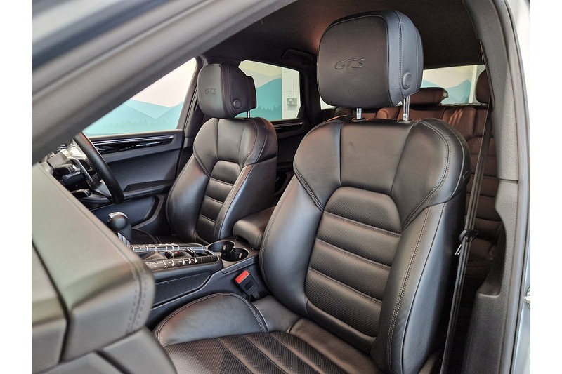 Used Porsche Macan 2020 for sale - 78069454: Photo 12