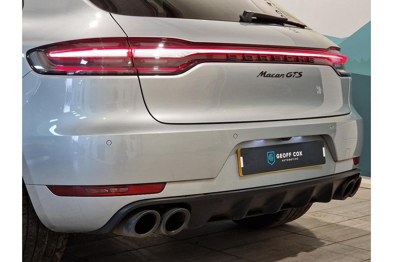 Used Porsche Macan 2020 for sale - 78069454: Photo 17