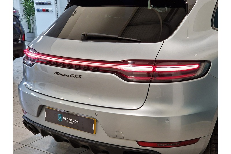 Used Porsche Macan 2020 for sale - 78069454: Photo 20