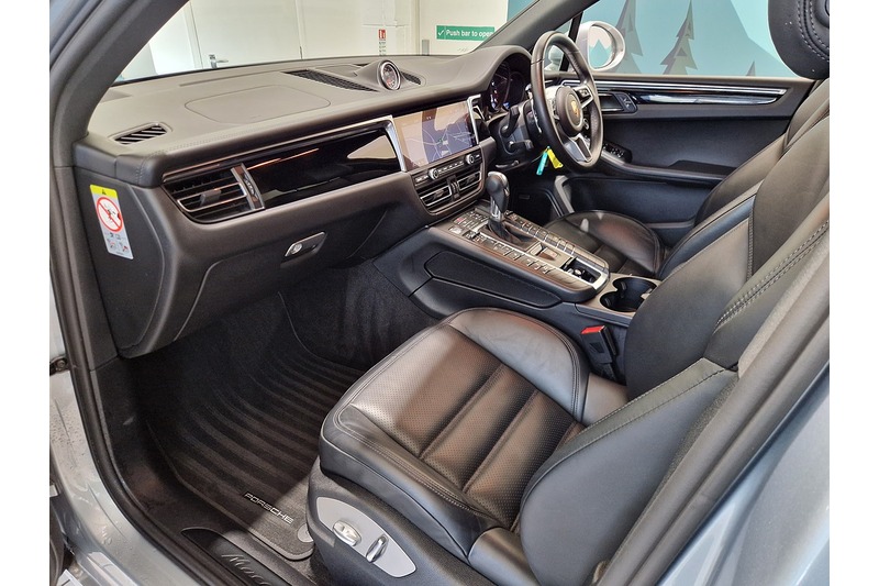 Used Porsche Macan 2020 for sale - 78069454: Photo 46