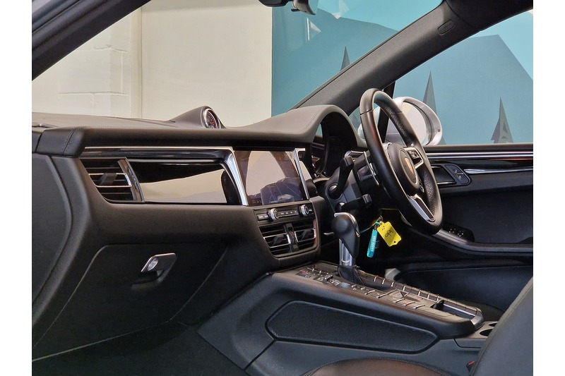 Used Porsche Macan 2020 for sale - 78069454: Photo 49