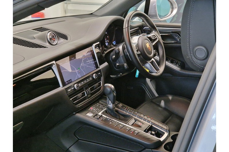 Used Porsche Macan 2020 for sale - 78069454: Photo 50