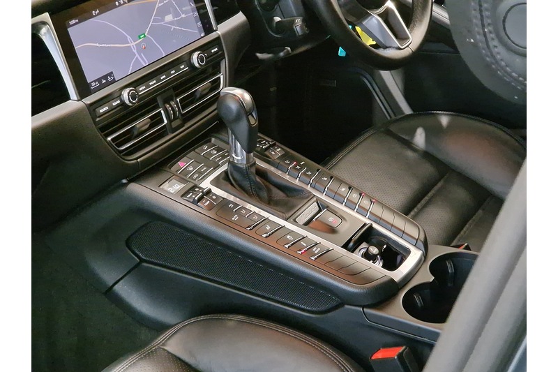 Used Porsche Macan 2020 for sale - 78069454: Photo 52