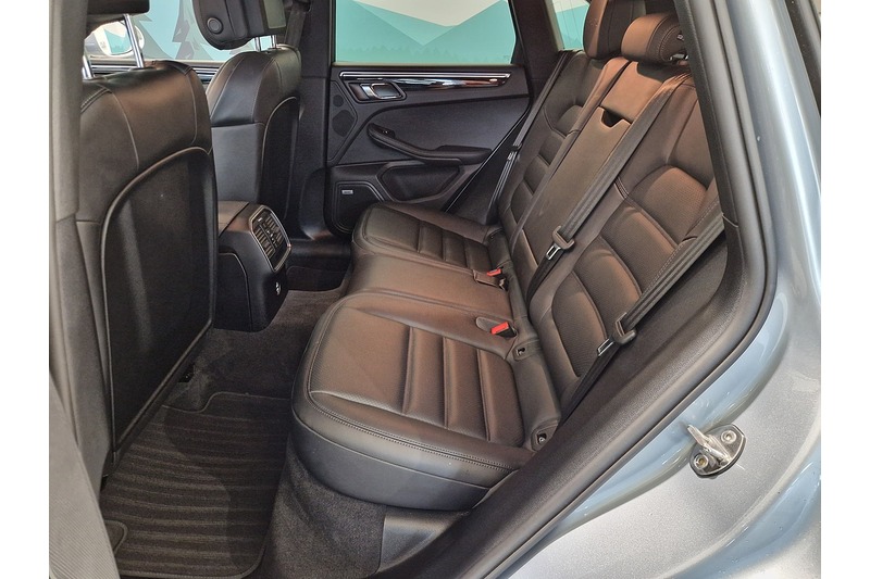 Used Porsche Macan 2020 for sale - 78069454: Photo 54