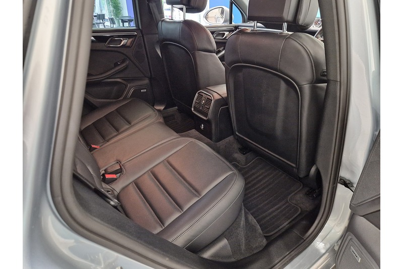 Used Porsche Macan 2020 for sale - 78069454: Photo 56