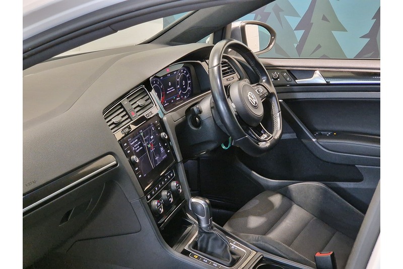 Used Volkswagen Golf 2018 for sale - 78083648: Photo 12