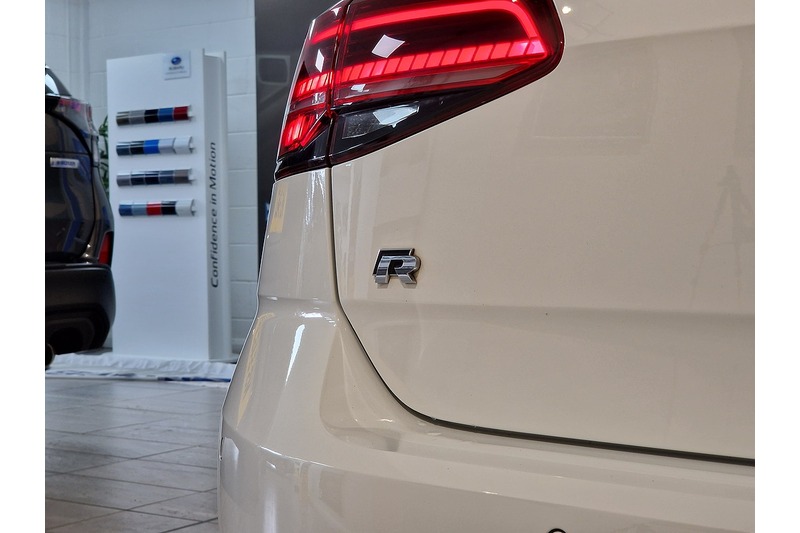 Used Volkswagen Golf 2018 for sale - 78083648: Photo 24