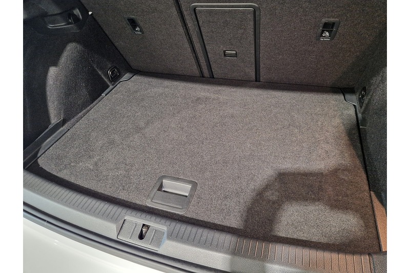 Used Volkswagen Golf 2018 for sale - 78083648: Photo 28