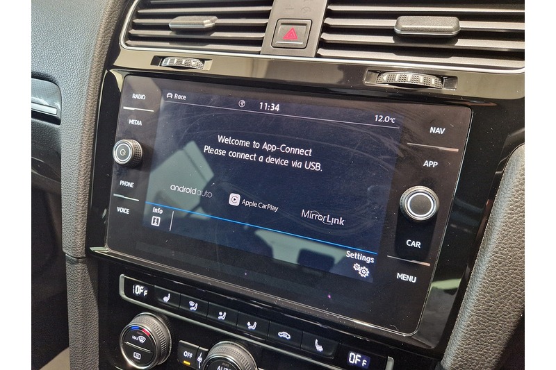 Used Volkswagen Golf 2018 for sale - 78083648: Photo 42