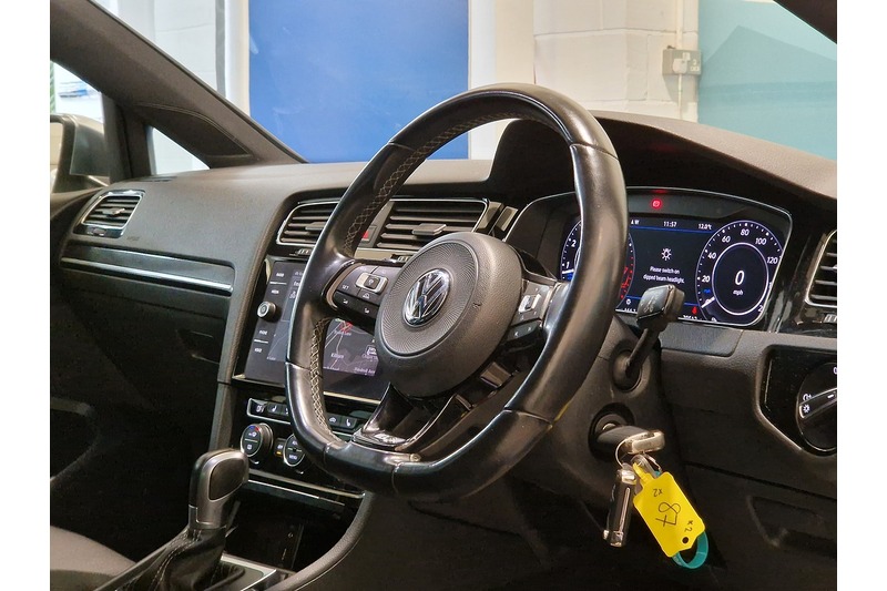 Used Volkswagen Golf 2018 for sale - 78083648: Photo 57