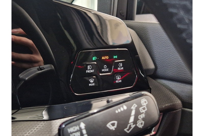 Used Volkswagen Golf 2021 for sale - 76778052: Photo 44