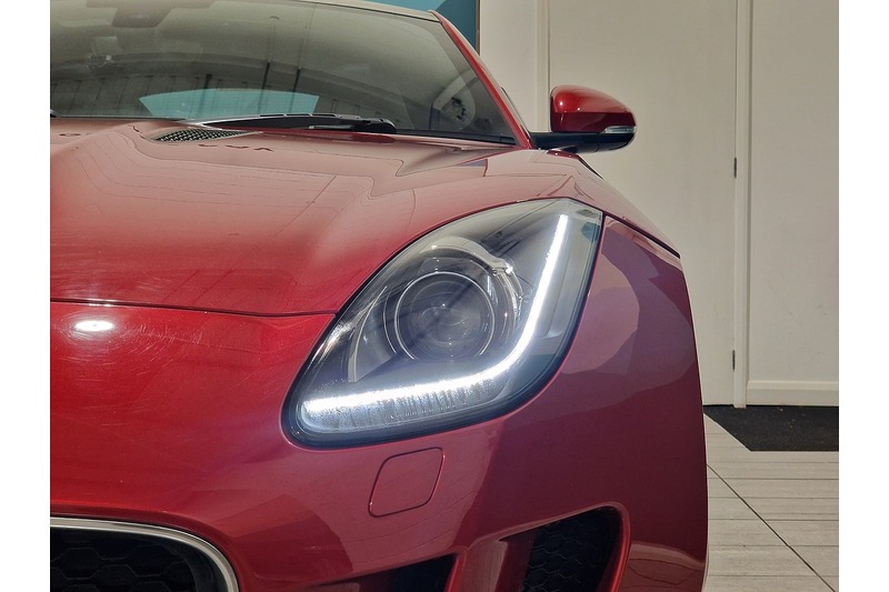 Used Jaguar F-Type 2017 for sale - 77817984: Photo 16