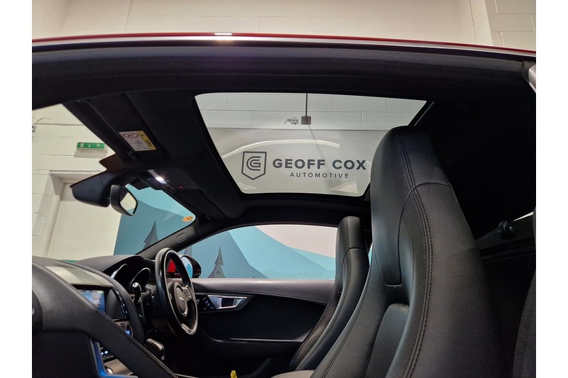 Used Jaguar F-Type 2017 for sale - 77817984: Photo 5