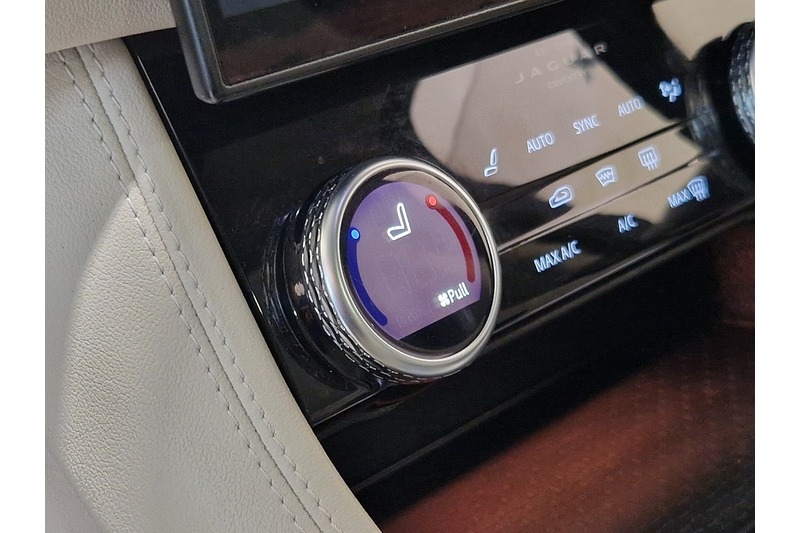 Used Jaguar F-Pace 2021 for sale - 77693834: Photo 12