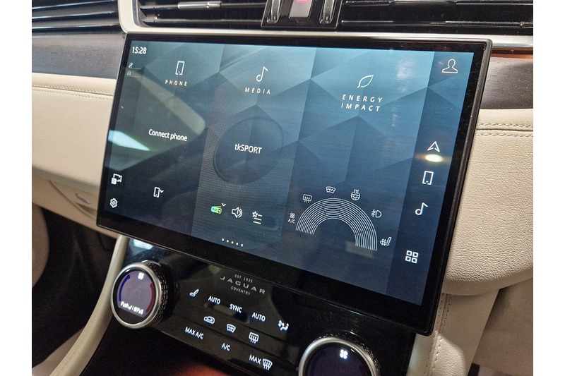 Used Jaguar F-Pace 2021 for sale - 77693834: Photo 37