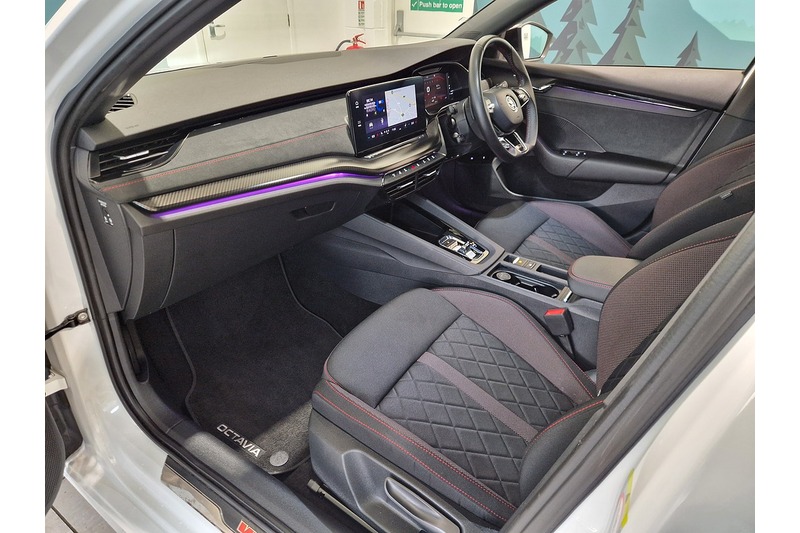 Used Skoda Octavia 2024 for sale - 77118210: Photo 41