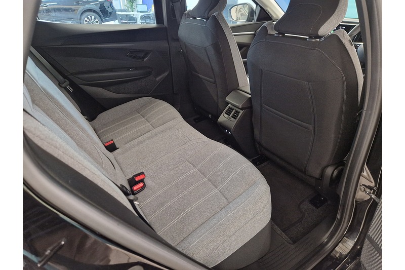 Used Renault Megane E Tech 2023 for sale - 77118193: Photo 50