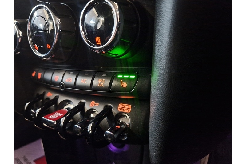 Used MINI Hatch 2023 for sale - 77589625: Photo 9