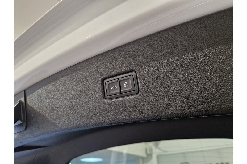 Used Audi Q5 2021 for sale - 77640119: Photo 29