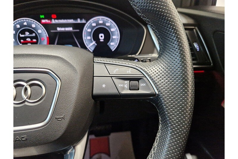 Used Audi Q5 2021 for sale - 77640119: Photo 50