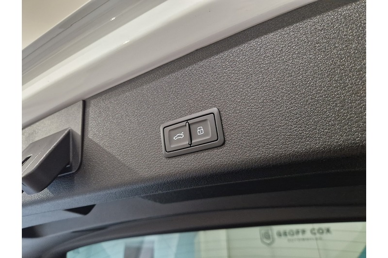 Used Audi e-tron 2022 for sale - 76625295: Photo 33