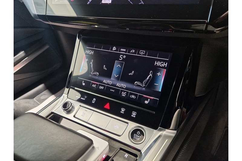 Used Audi e-tron 2022 for sale - 76625295: Photo 56