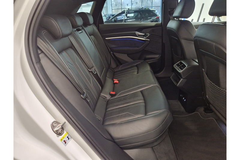 Used Audi e-tron 2022 for sale - 76625295: Photo 78