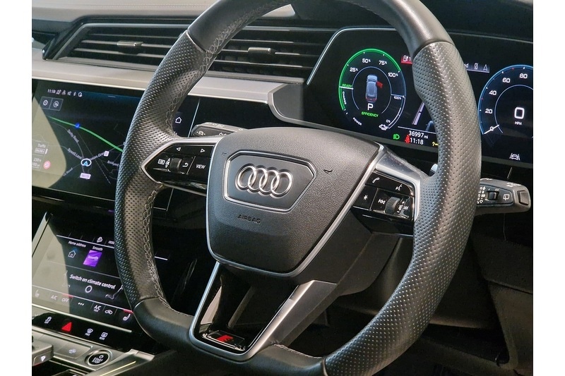 Used Audi e-tron 2022 for sale - 76625295: Photo 84