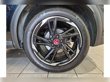 Used DS Automobiles DS 7 Crossback 2019 for sale - 78512191: Photo