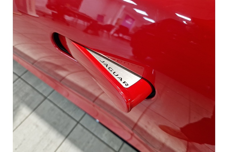 Used Jaguar F-Type 2018 for sale - 77579547: Photo 27