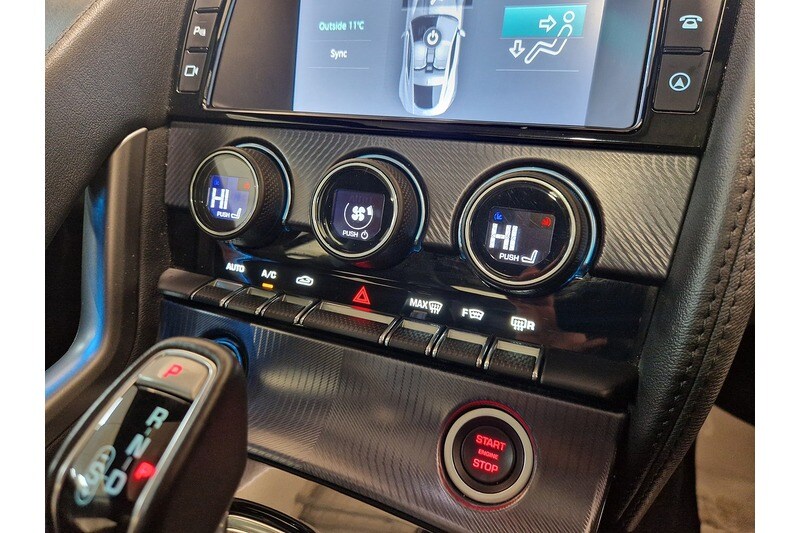 Used Jaguar F-Type 2018 for sale - 77579547: Photo 40