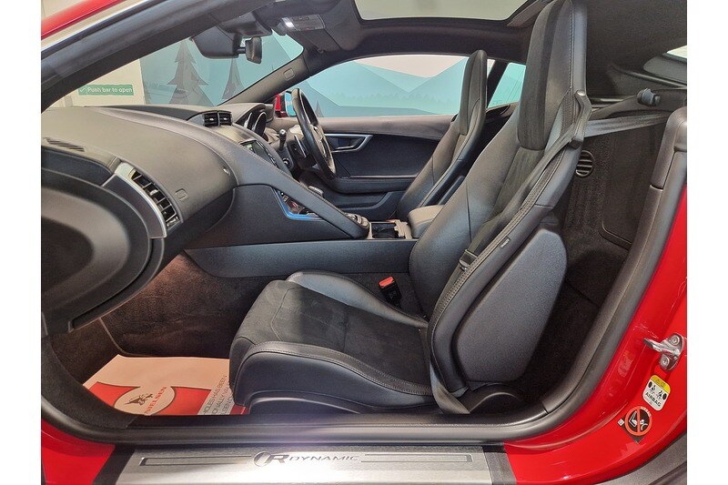 Used Jaguar F-Type 2018 for sale - 77579547: Photo 47