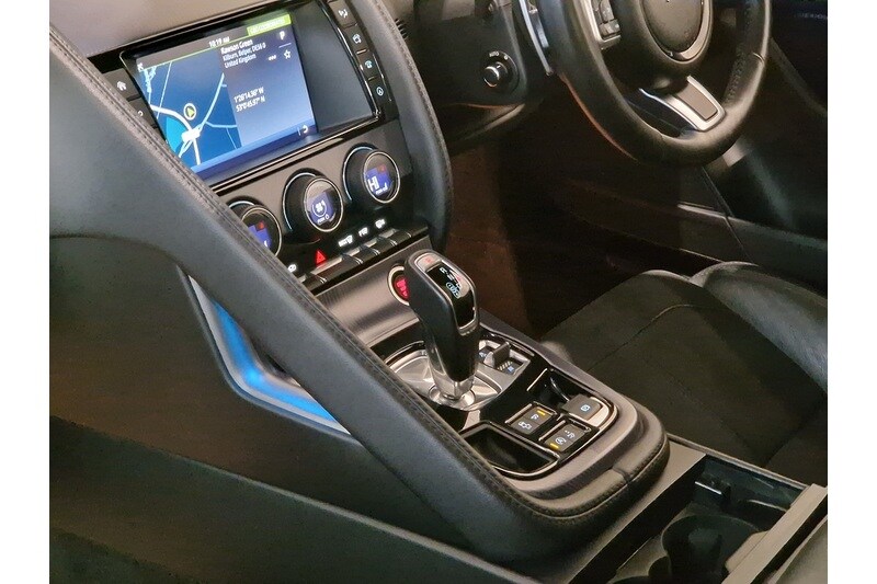 Used Jaguar F-Type 2018 for sale - 77579547: Photo 49