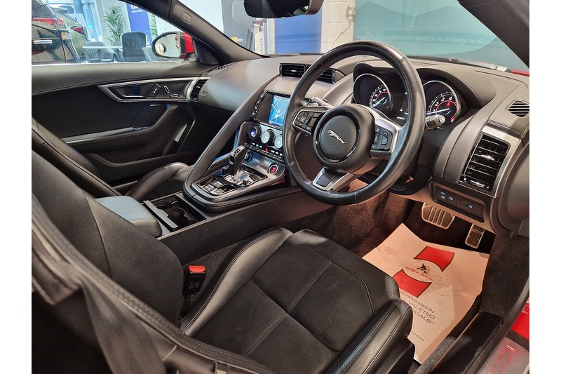 Used Jaguar F-Type 2018 for sale - 77579547: Photo 52