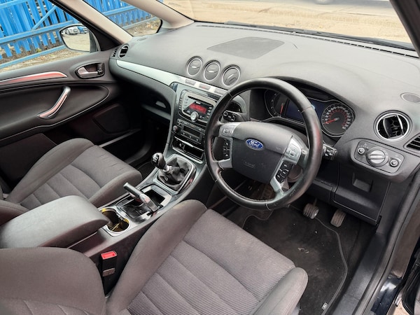 Used Ford S-Max 2011 for sale - 76314532: Photo 12
