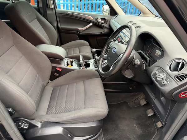 Used Ford S-Max 2011 for sale - 76314532: Photo 13