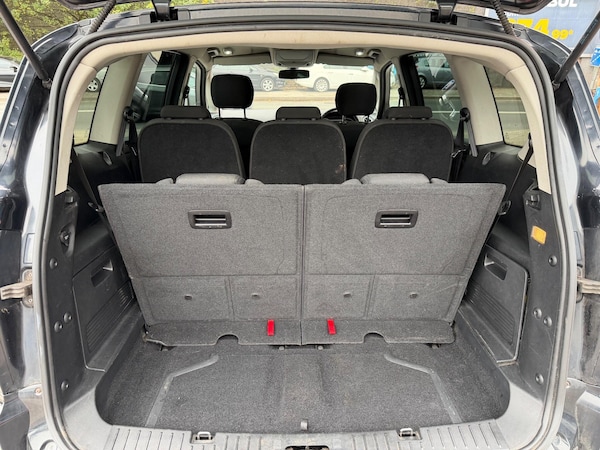 Used Ford S-Max 2011 for sale - 76314532: Photo 18