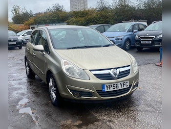 Vauxhall - Corsa