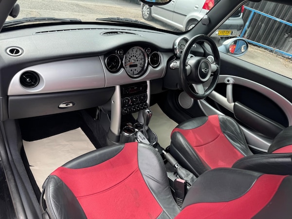 Used MINI Hatch 2004 for sale - 76215642: Photo 15