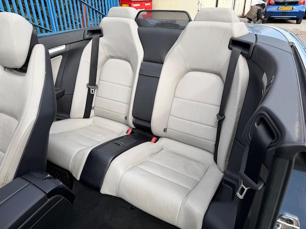 Used Mercedes-Benz E Class 2010 for sale - 76215099: Photo 11