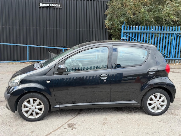 Used Toyota AYGO 2006 for sale - 76239456: Photo 5