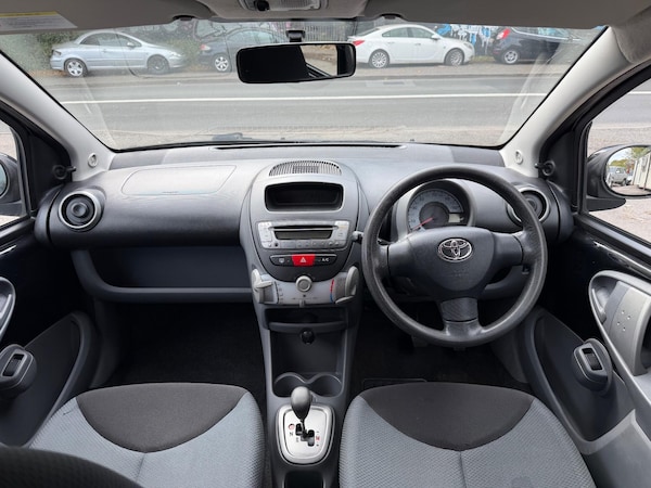 Used Toyota AYGO 2006 for sale - 76239456: Photo 8