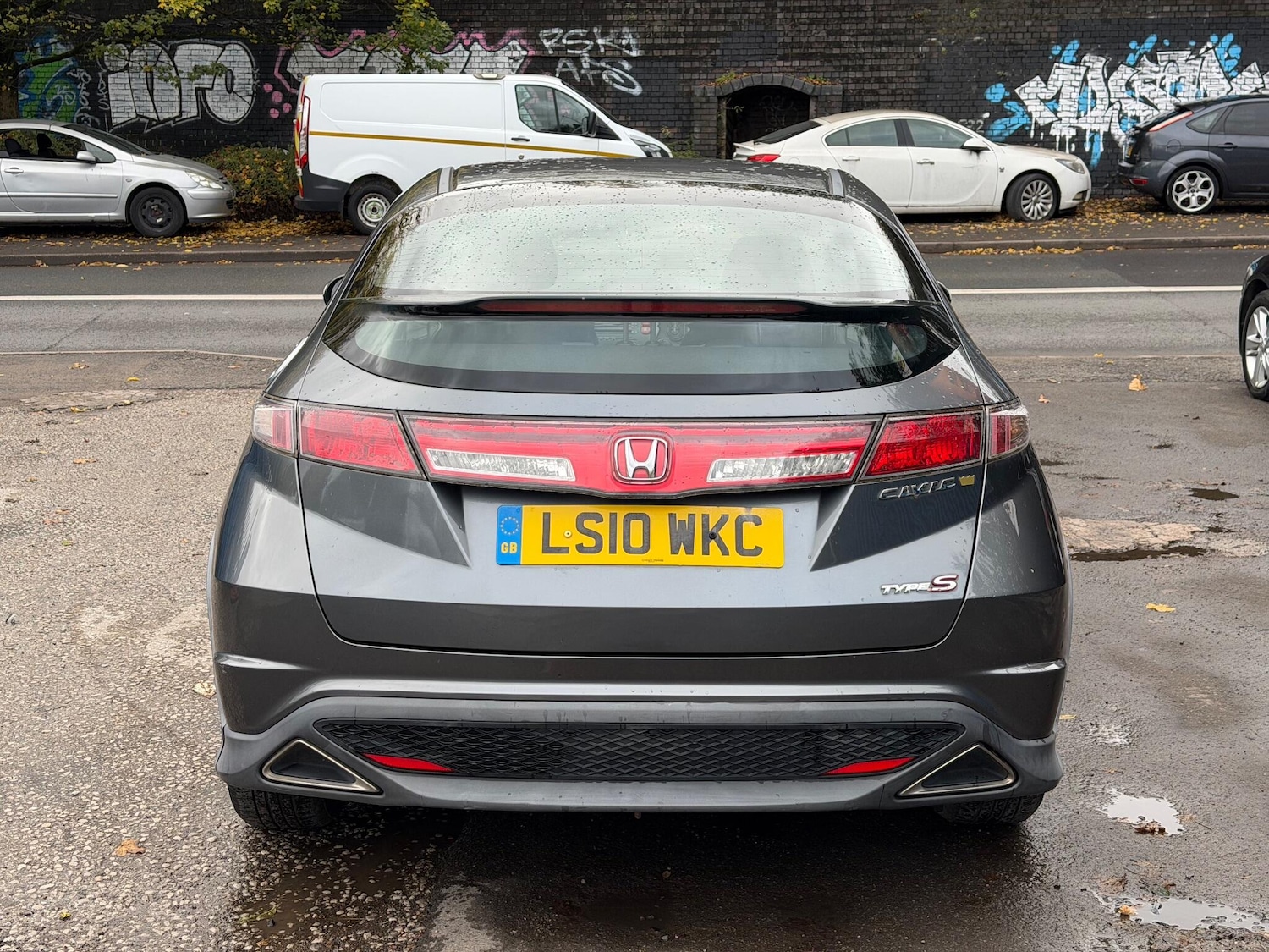 Used Honda Civic for sale - 76432881: Photo 11